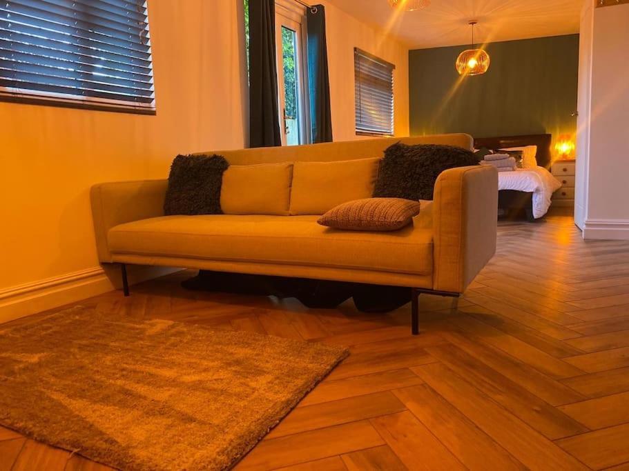 Cozy Cabin With Modern Comforts Wootton  Экстерьер фото